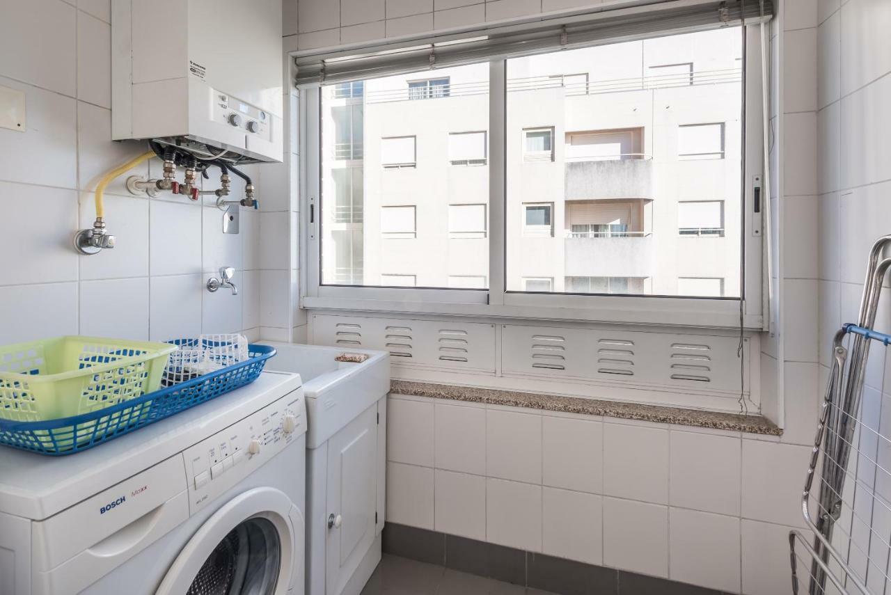 Guestready - Cactus Balcony - Free Private Parking Lägenhet OOporto Exteriör bild